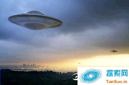 张艺谋亲口叙述30年前目睹UFO全过程 – UFO报道__叙述目睹张艺谋亲口报道过程