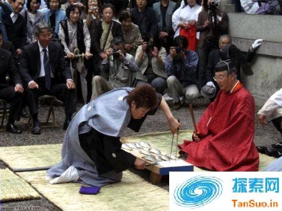 日本的筷子节_日本筷子使用礼仪_