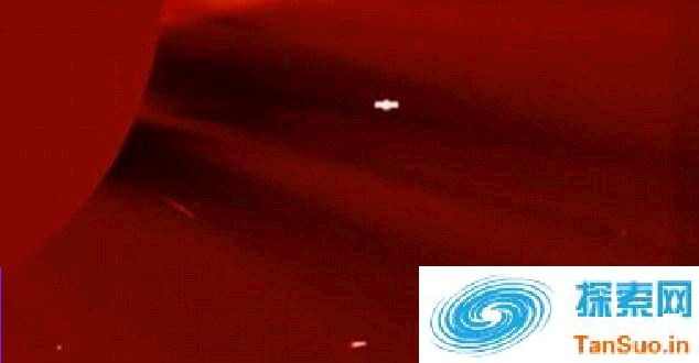 太阳附近出现巨型UFO 美国政府知道地球附近有外星文明活动